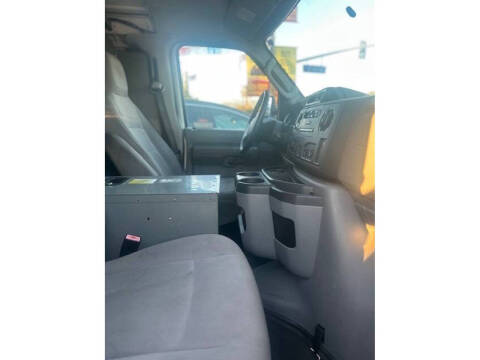 2012 Ford E-Series E-150