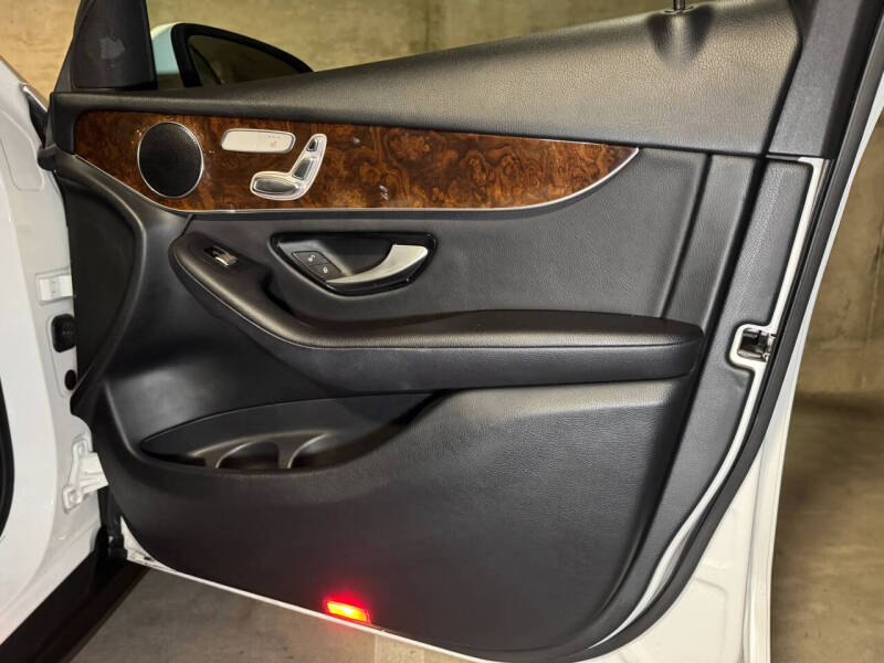 2019 Mercedes-Benz GLC GLC 300