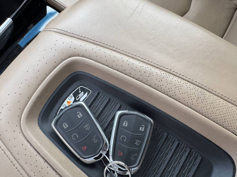 2018 Cadillac Escalade ESV Platinum