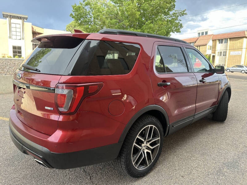2017 Ford Explorer Sport
