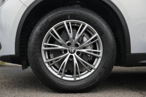 2022 Alfa Romeo Stelvio Sprint