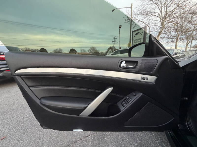 2014 Infiniti Q60 Coupe Sport