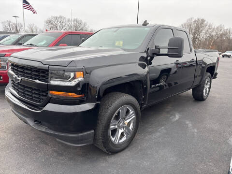 2018 Chevrolet Silverado 1500 for sale at McCully's Automotive - Trucks & SUV's in Benton KY