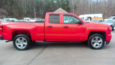 2017 Chevrolet Silverado 1500 for sale at Mark's Discount Truck & Auto in Londonderry NH