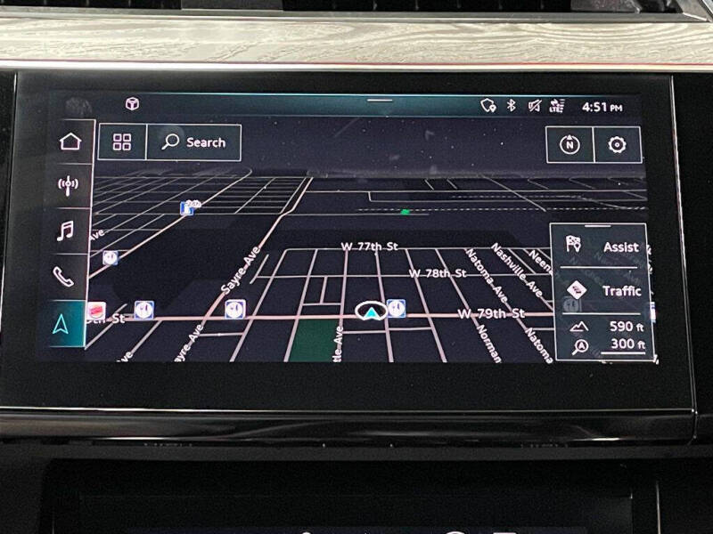 2019 Audi e-tron quattro Prestige