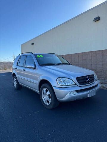 2004 Mercedes-Benz M-Class for sale at Hurricane Auto Sales II in Lake Ozark MO