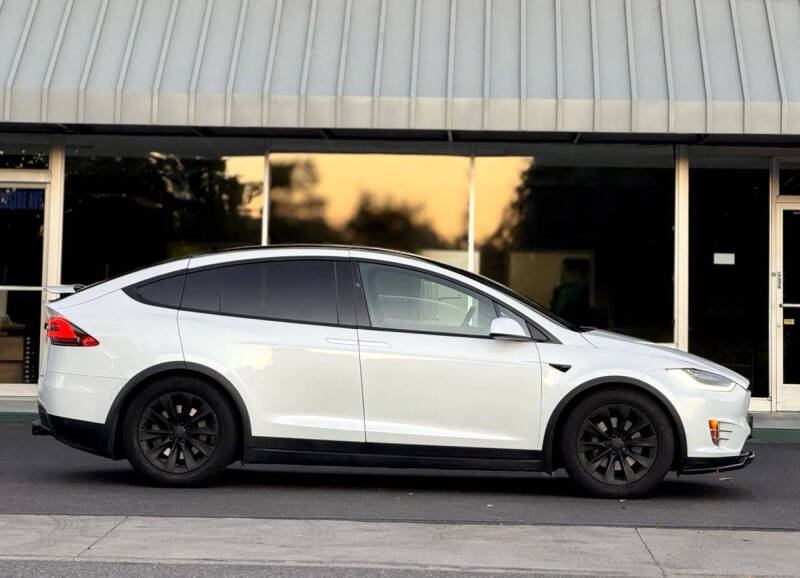 2017 Tesla Model X
