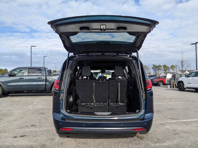 2024 Chrysler Pacifica Limited