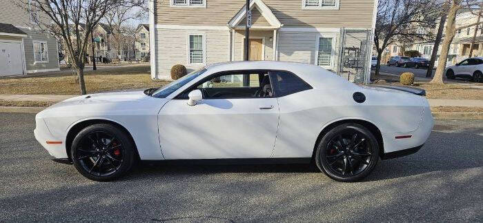 2015 Dodge Challenger SXT