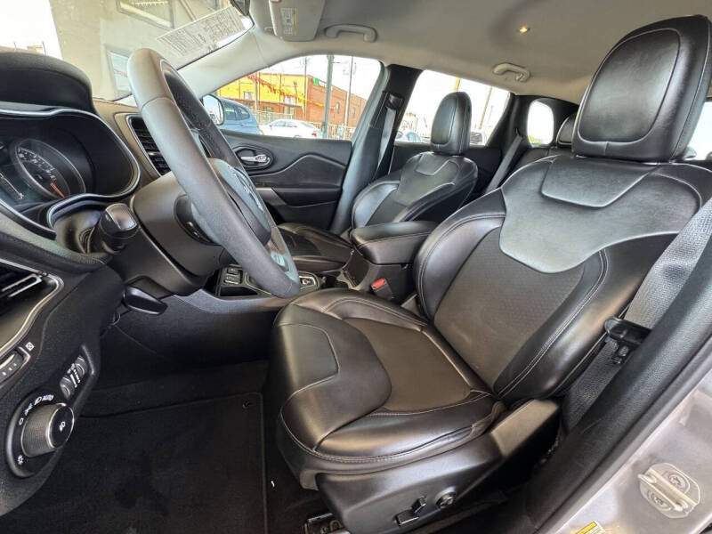 2020 Jeep Cherokee Latitude Plus