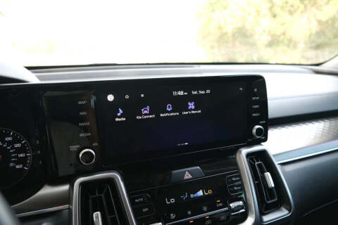 2022 Kia Sorento Hybrid S