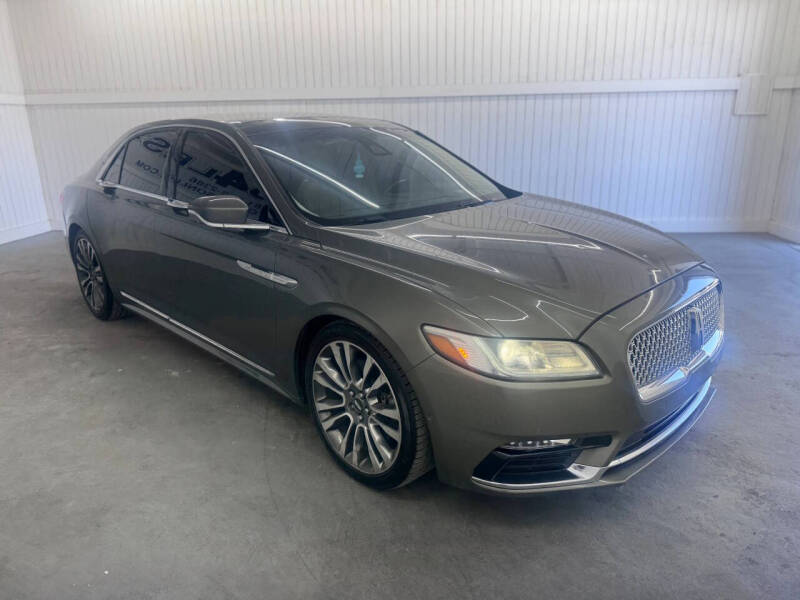 2017 Lincoln Continental Select