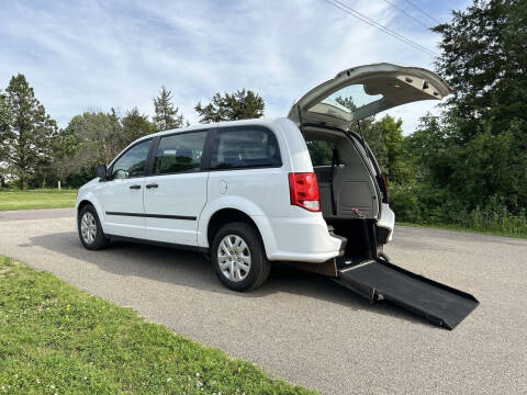 2016 Dodge Grand Caravan American Value Package