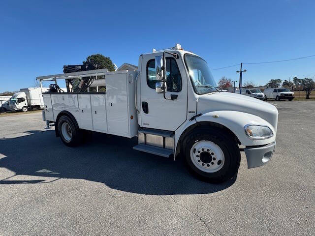 2007 Freightliner M2 106