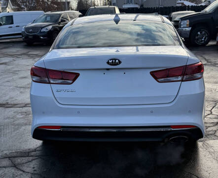 2018 Kia Optima LX