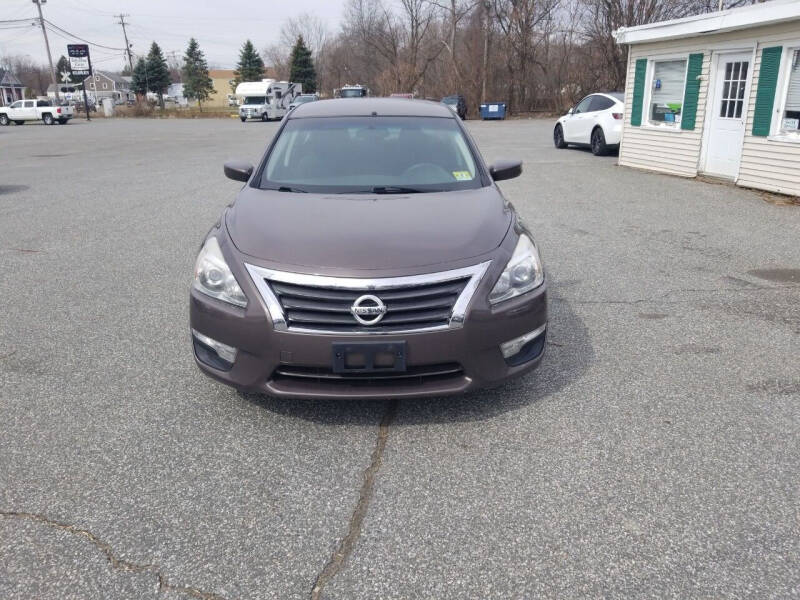 2014 Nissan Altima for sale at AutoConnect Motors in Kenvil NJ