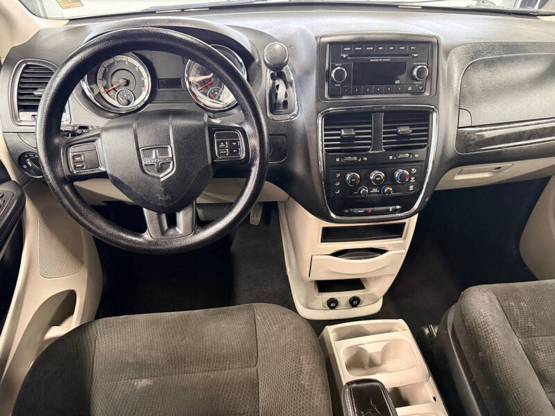 2016 Dodge Grand Caravan SE