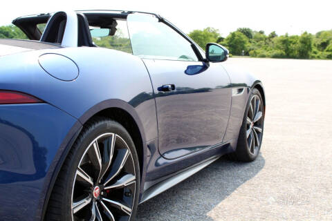 2021 Jaguar F-TYPE R