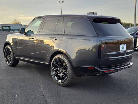 2025 Land Rover Range Rover P530 SE