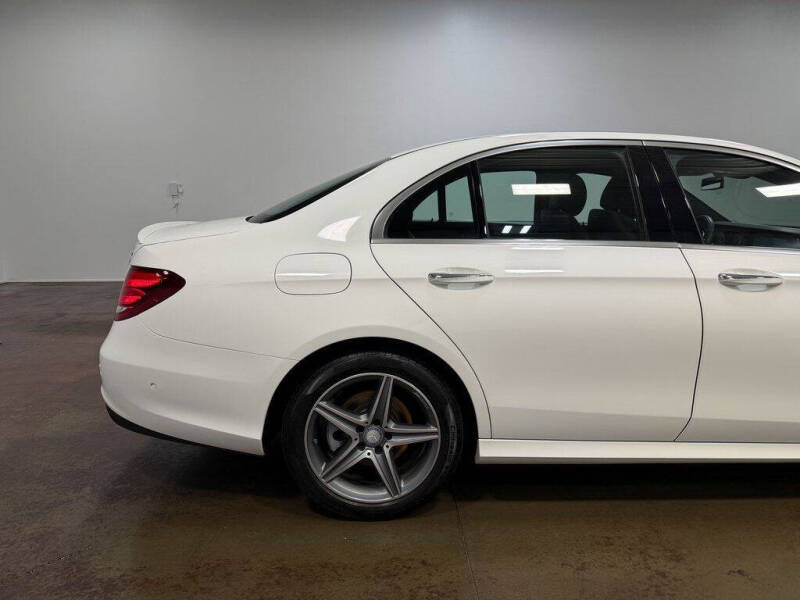 2017 Mercedes-Benz E-Class E 300 4MATIC