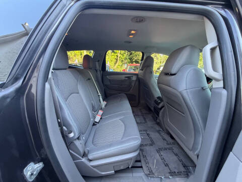 2017 Chevrolet Traverse LS