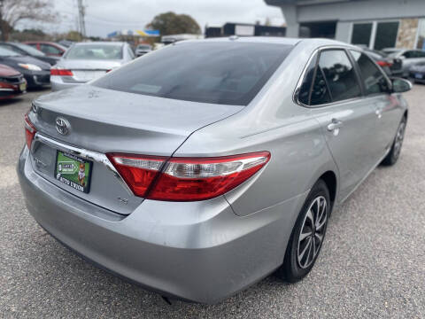 2015 Toyota Camry LE