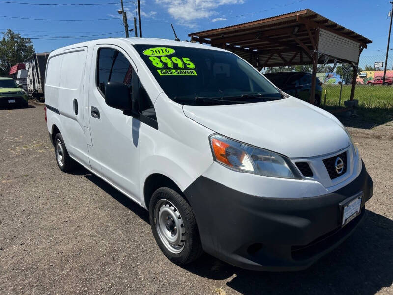 2016 Nissan NV200