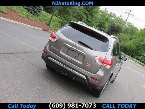 2014 Nissan Pathfinder SV