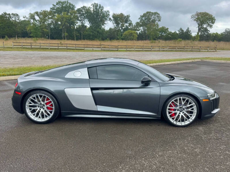 2017 Audi R8 5.2 quattro V10