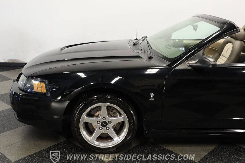 2001 Ford Mustang SVT Cobra