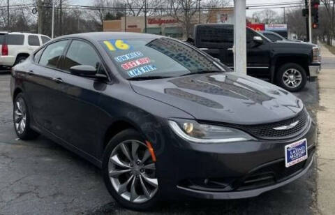 2016 Chrysler 200 for sale at Gonzalez Auto Sales in Joliet IL