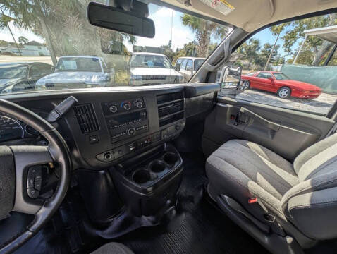 2020 Chevrolet Express 2500