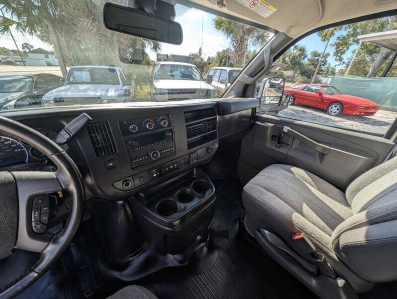 2020 Chevrolet Express 2500