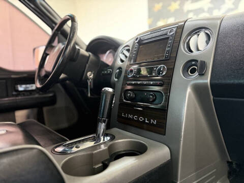 2008 Lincoln Mark LT