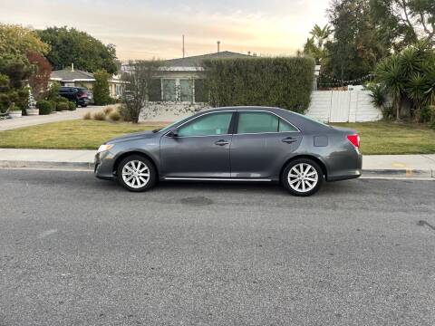 2012 Toyota Camry Hybrid for sale at PACIFIC AUTOMOBILE in Costa Mesa CA