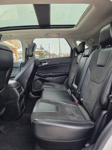 2016 Ford Edge Sport