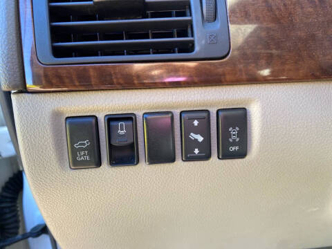 2010 Nissan Armada Platinum