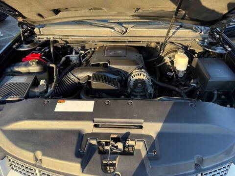 2013 Cadillac Escalade ESV Platinum Edition