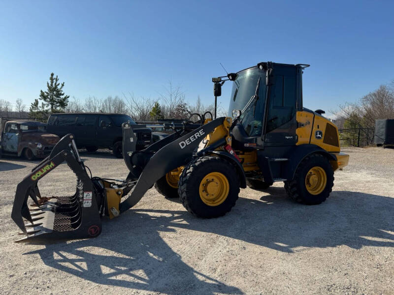 2023 John Deere 324P