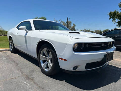 2015 Dodge Challenger SXT