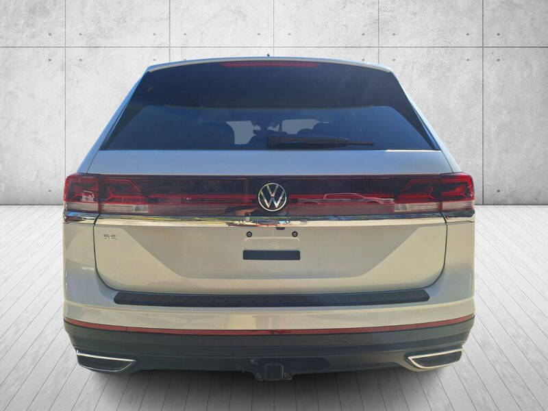 2026 Volkswagen Atlas SE