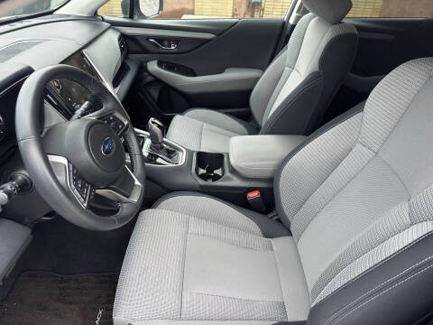 2023 Subaru Outback Premium