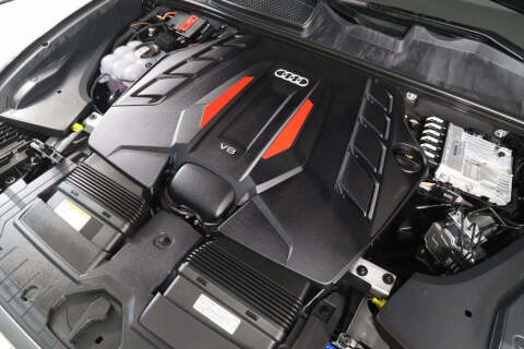 2024 Audi SQ8 4.0T quattro Premium Plus