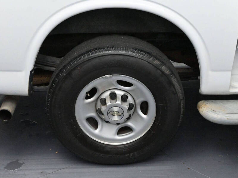 2022 Chevrolet Express 2500