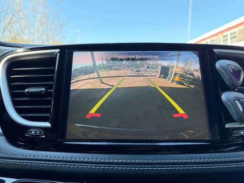 2021 Chrysler Pacifica Touring