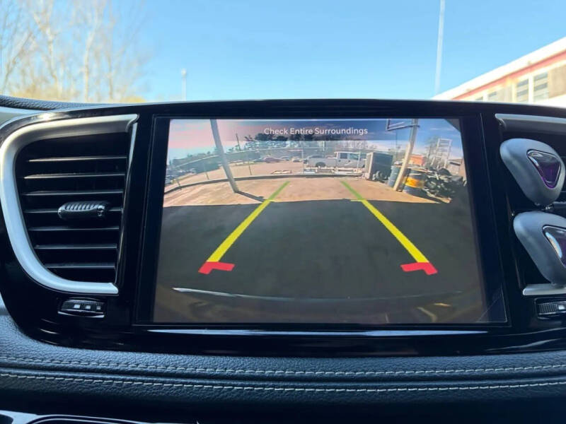 2021 Chrysler Pacifica Touring