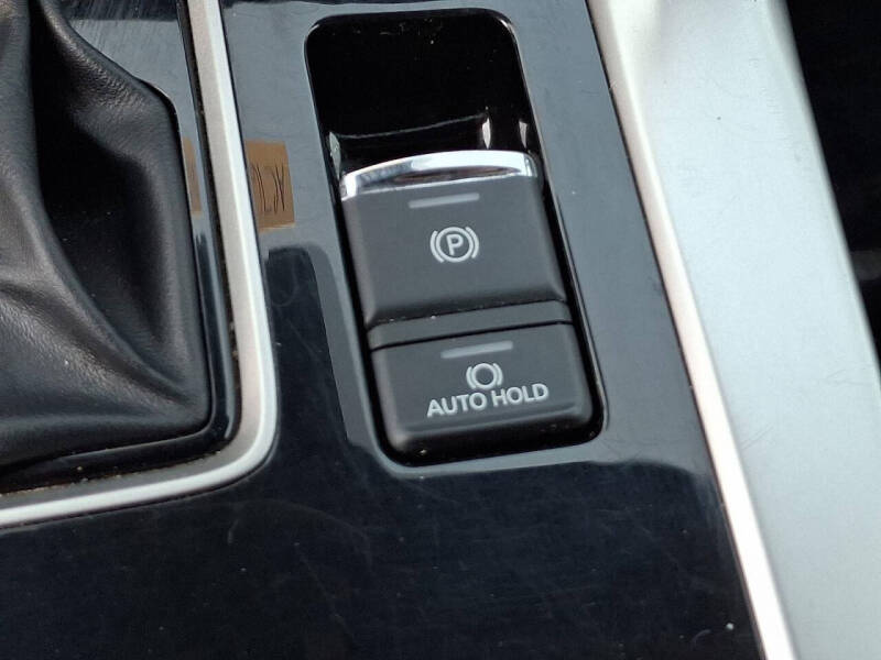 2022 Mitsubishi Eclipse Cross SEL