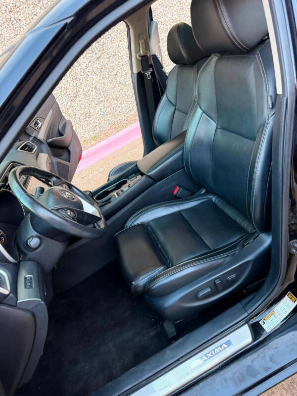 2017 Nissan Maxima