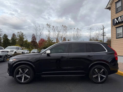 2017 Volvo XC90 T6 R-Design