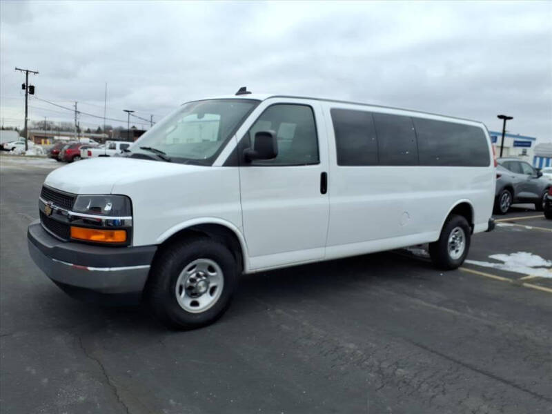 2022 Chevrolet Express LT 3500